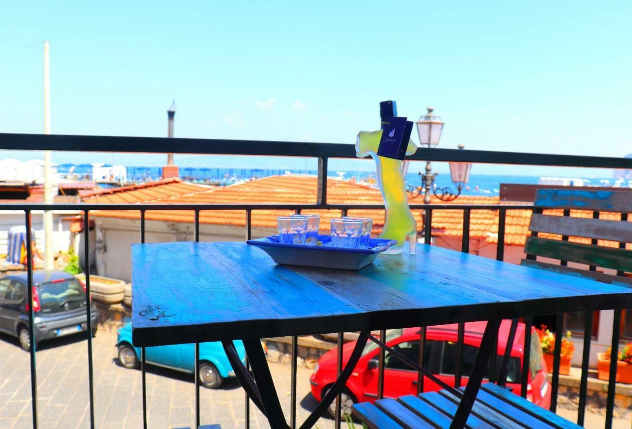 Estate4home - La Grotta Azzurra Ferienhaus