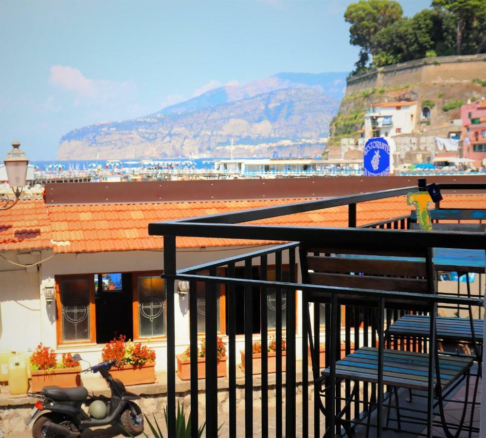 Ferienhaus Estate4home - La Grotta Azzurra Sorrent